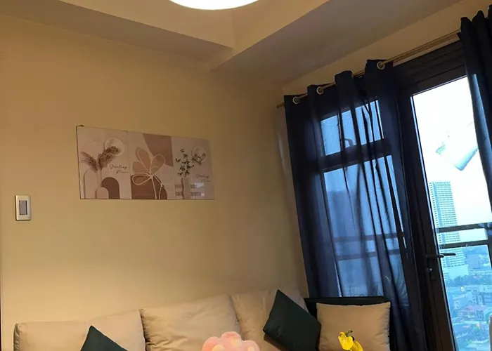 Bayfront In Pasay, With Balcony, Bay View, Near Moa, Okada, Picc, Airport, Wfh Ready Free Pool And Sauna Access