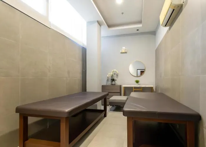Apartment Bayfront In Pasay, With Balcony, Bay View, Near Moa, Okada, Picc, Airport, Wfh Ready Free Pool And Sauna Access Manila