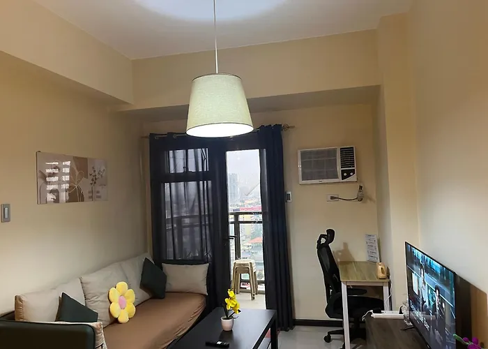 Apartment Bayfront In Pasay, With Balcony, Bay View, Near Moa, Okada, Picc, Airport, Wfh Ready Free Pool And Sauna Access
