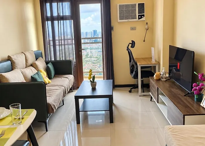 Bayfront In Pasay, With Balcony, Bay View, Near Moa, Okada, Picc, Airport, Wfh Ready Free Pool And Sauna Access *